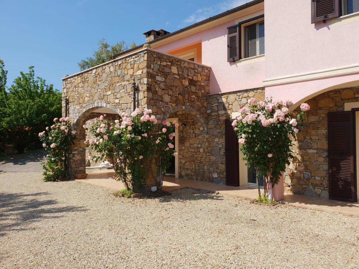 La Colombera Apartment Torrazza  ภายนอก รูปภาพ