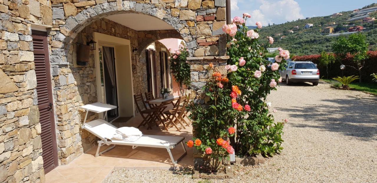 La Colombera Apartment Torrazza  ภายนอก รูปภาพ