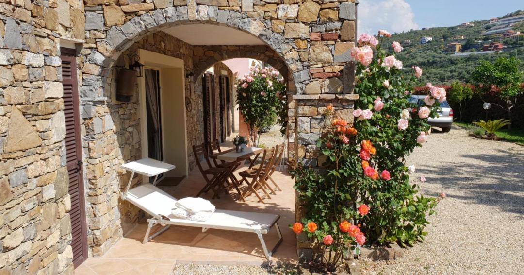 La Colombera Apartment Torrazza  ภายนอก รูปภาพ